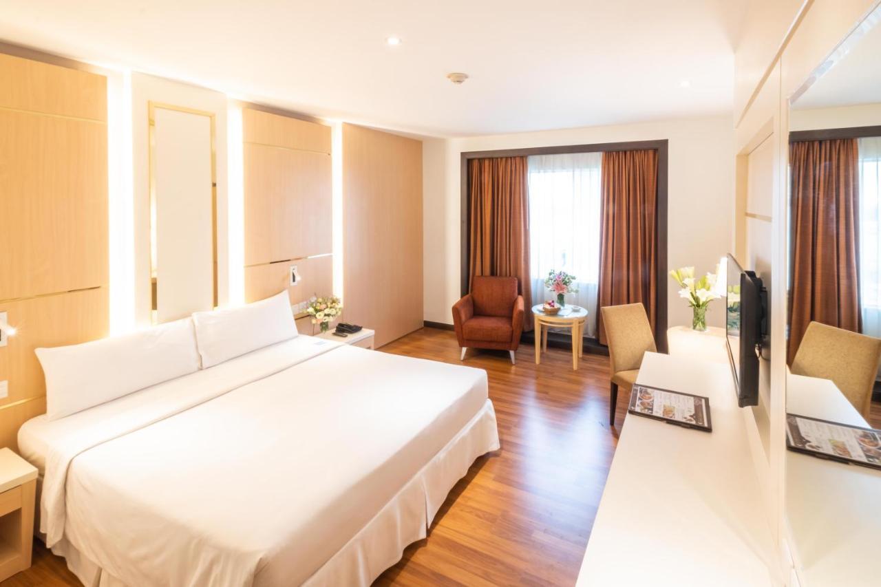 Zenith Sukhumvit Hotel Bangkok Esterno foto