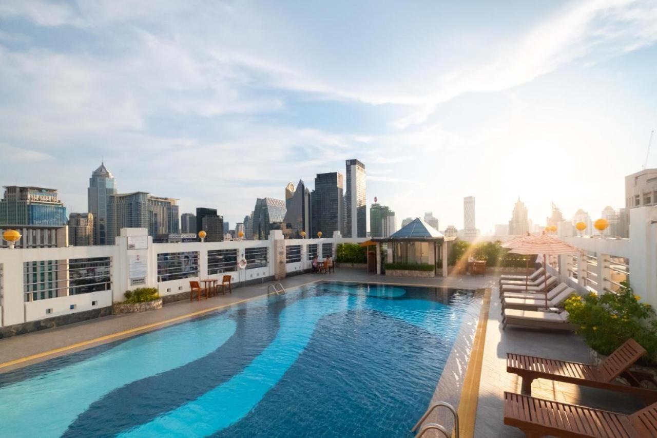 Zenith Sukhumvit Hotel Bangkok Esterno foto